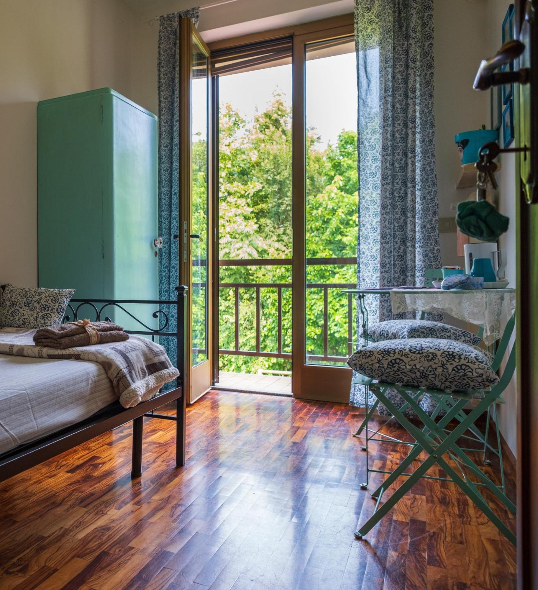 La Vie En Rose Bed & Breakfast Buia Exterior photo